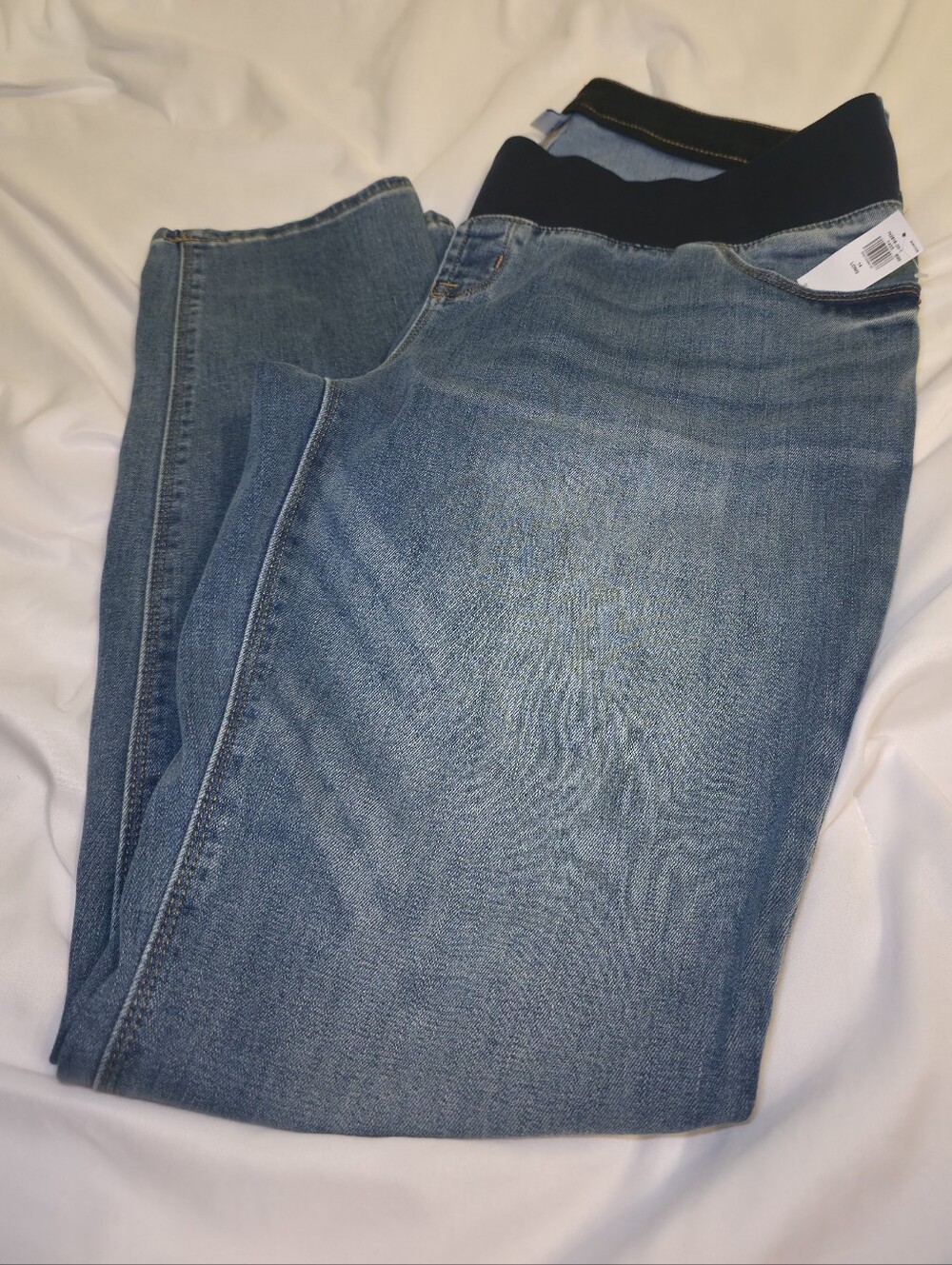 Old Navy Light Blue Women's Straight Maternity Jeans Size 14 Long NWT